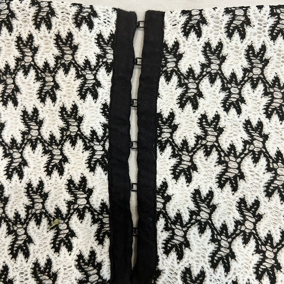 MAJE white and black cropped corset top - Picture 5 of 13